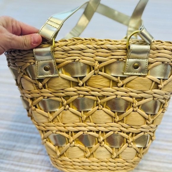 Payless Cornhusk and Gold Vintage Purse - Picture 3 of 6